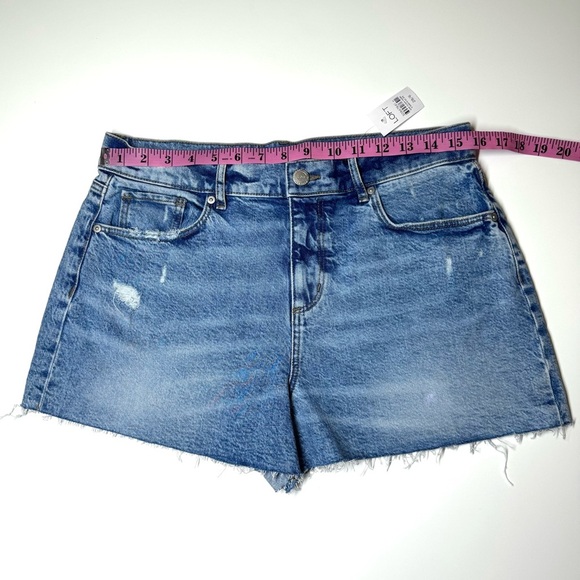 LOFT Women's Cut Off Denim Shorts Size- 28/6 - Picture 2 of 5